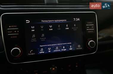 Хэтчбек Nissan Leaf 2021 в 