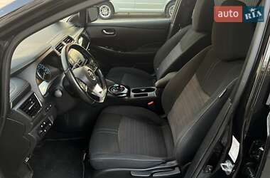 Хэтчбек Nissan Leaf 2021 в 