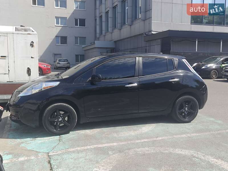 Хэтчбек Nissan Leaf 2012 в Днепре фото 4 Хэтчбек Nissan Leaf 2012 в Днепре