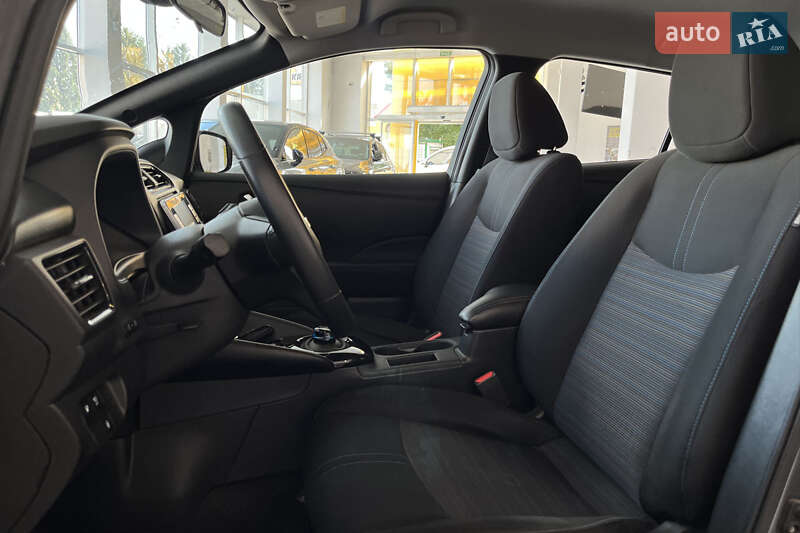 Хэтчбек Nissan Leaf 2019 в Шептицькому