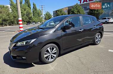 Хетчбек Nissan Leaf 2020 в Одесі