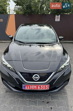 Хэтчбек Nissan Leaf 2020 в 