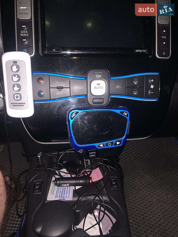 Хэтчбек Nissan Leaf 2017 в Житомире