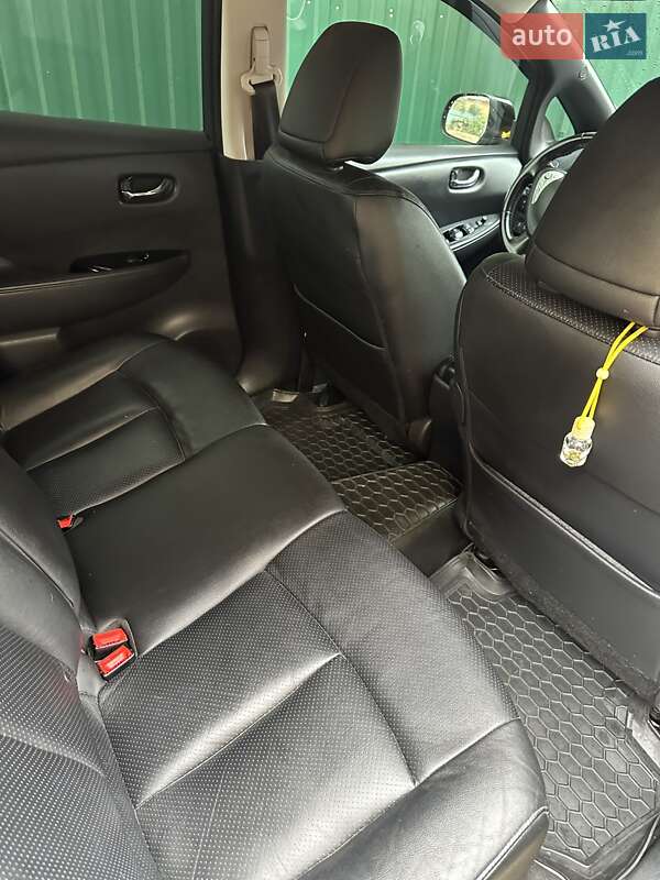 Хэтчбек Nissan Leaf 2013 в Дрогобыче фото 10 Хэтчбек Nissan Leaf 2013 в Дрогобыче