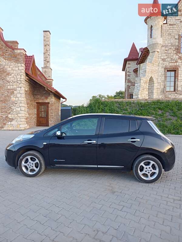 Хэтчбек Nissan Leaf 2014 в Тернополе