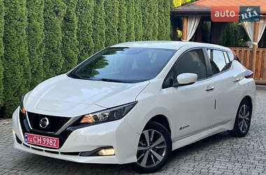 Хэтчбек Nissan Leaf 2020 в Самборе