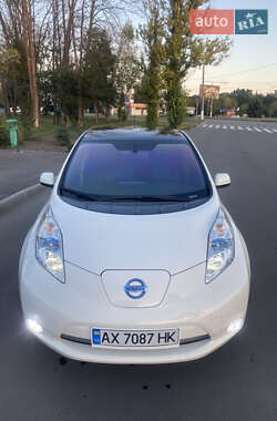 Хэтчбек Nissan Leaf 2015 в Харькове