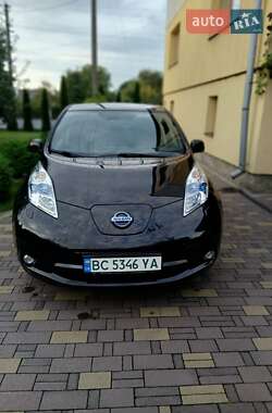 Хэтчбек Nissan Leaf 2016 в Львове