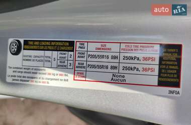 Хэтчбек Nissan Leaf 2014 в 