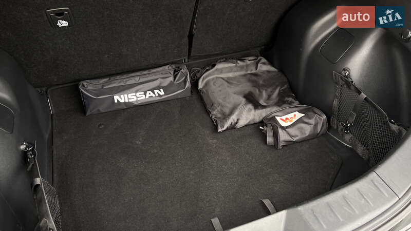 Хэтчбек Nissan Leaf 2020 в Львове