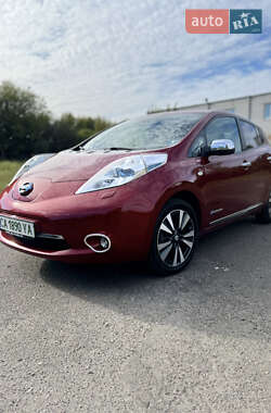 Хетчбек Nissan Leaf 2014 в Черкасах