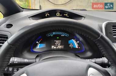 Хэтчбек Nissan Leaf 2014 в Жашкове