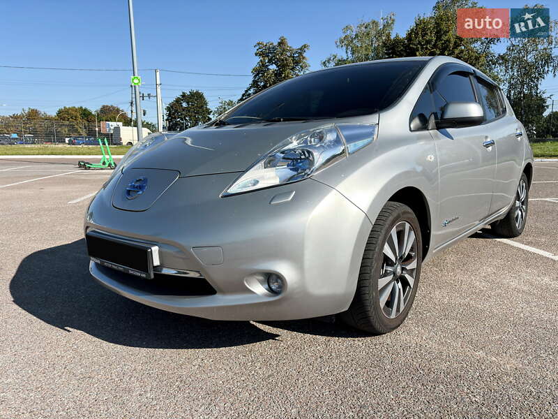 Nissan Leaf 2014