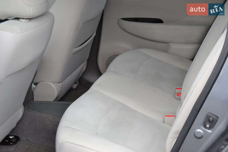Хэтчбек Nissan Leaf 2016 в Луцке