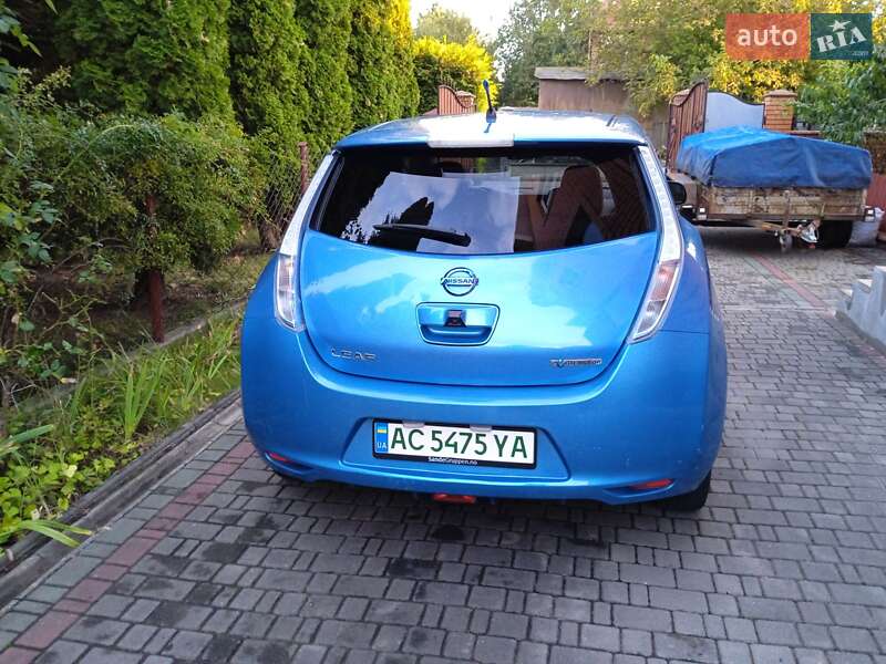 Хетчбек Nissan Leaf 2012 в Луцьку