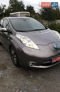 Хетчбек Nissan Leaf 2013 в Рівному