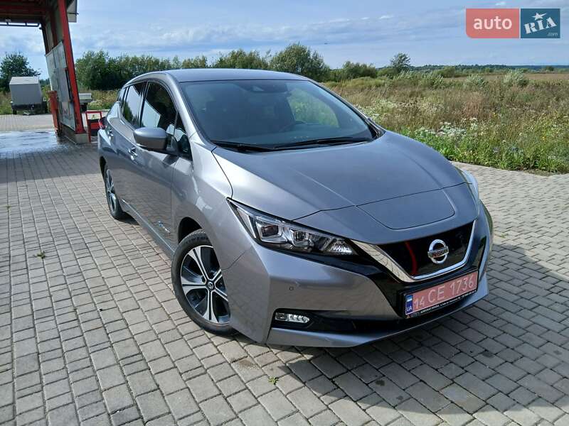 Хэтчбек Nissan Leaf 2020 в Ивано-Франковске
