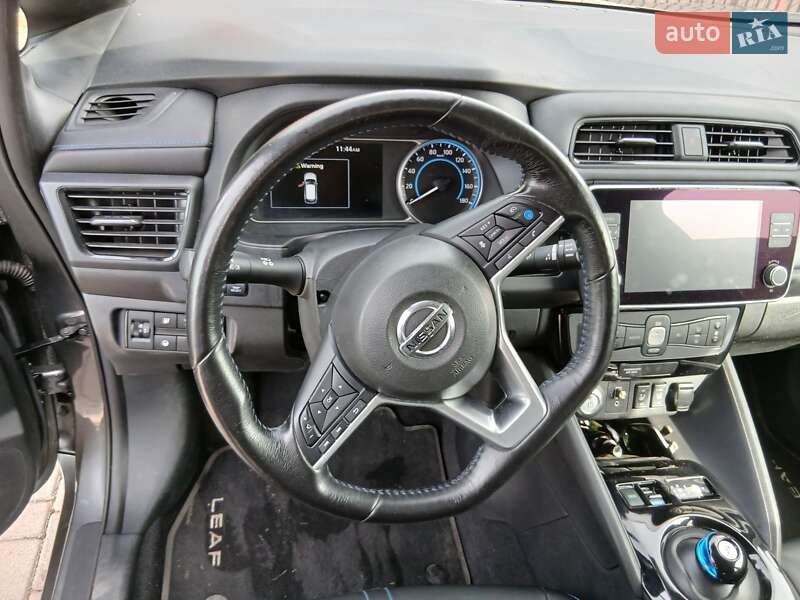 Хэтчбек Nissan Leaf 2020 в Ивано-Франковске