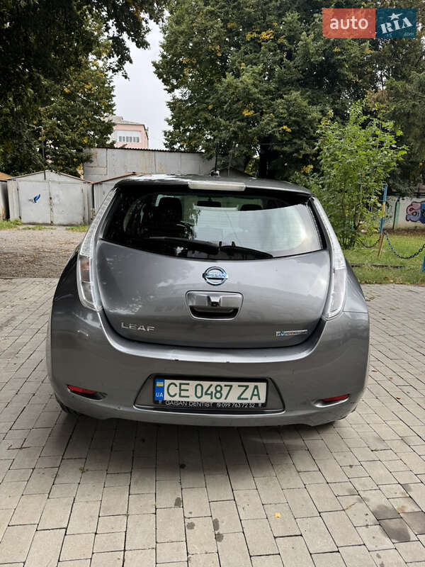 Хетчбек Nissan Leaf 2015 в Чернівцях фото 5 Хетчбек Nissan Leaf 2015 в Чернівцях
