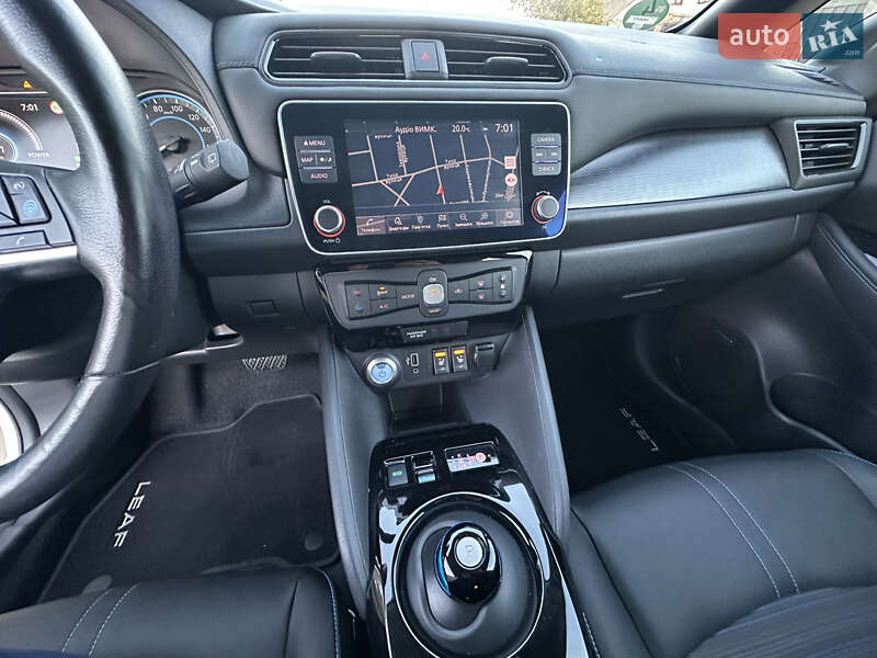 Хэтчбек Nissan Leaf 2020 в Ровно