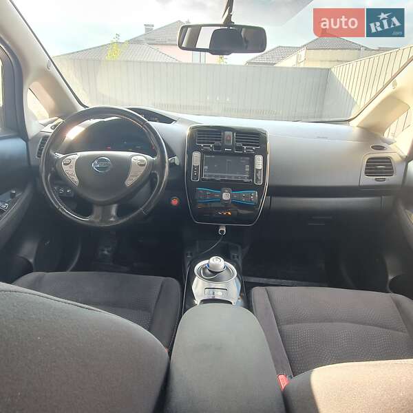 Хетчбек Nissan Leaf 2016 в Вінниці фото 9 Хетчбек Nissan Leaf 2016 в Вінниці