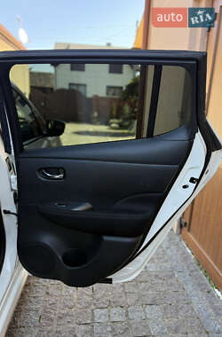 Хэтчбек Nissan Leaf 2021 в 