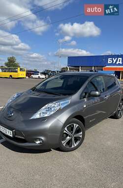 Хетчбек Nissan Leaf 2016 в Луцьку