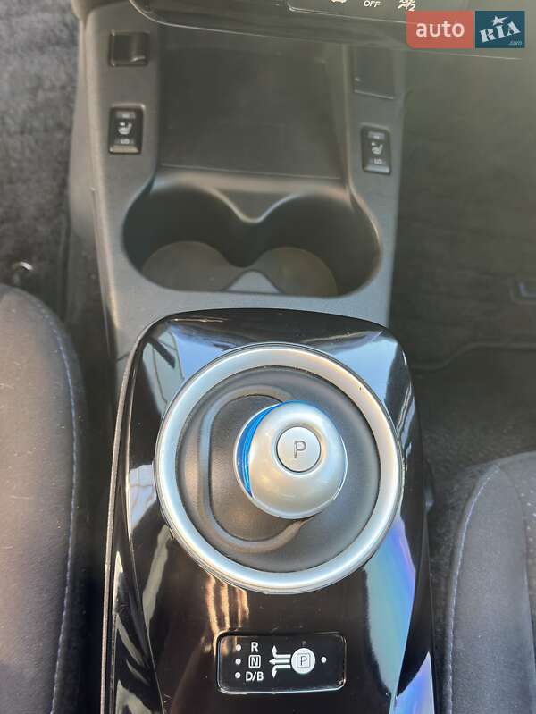 Хетчбек Nissan Leaf 2013 в Кропивницькому фото 30 Хетчбек Nissan Leaf 2013 в Кропивницькому