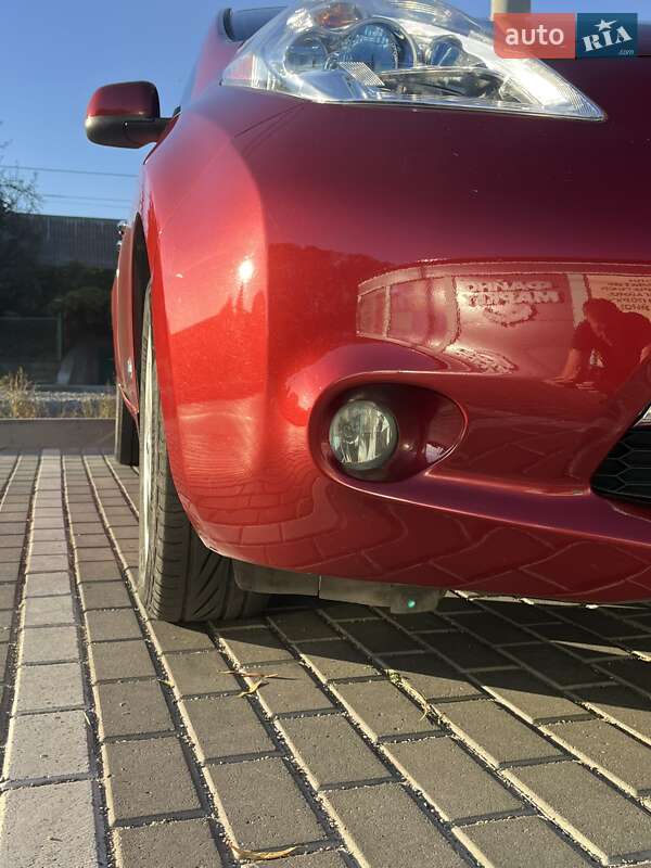 Хетчбек Nissan Leaf 2013 в Кропивницькому фото 15 Хетчбек Nissan Leaf 2013 в Кропивницькому