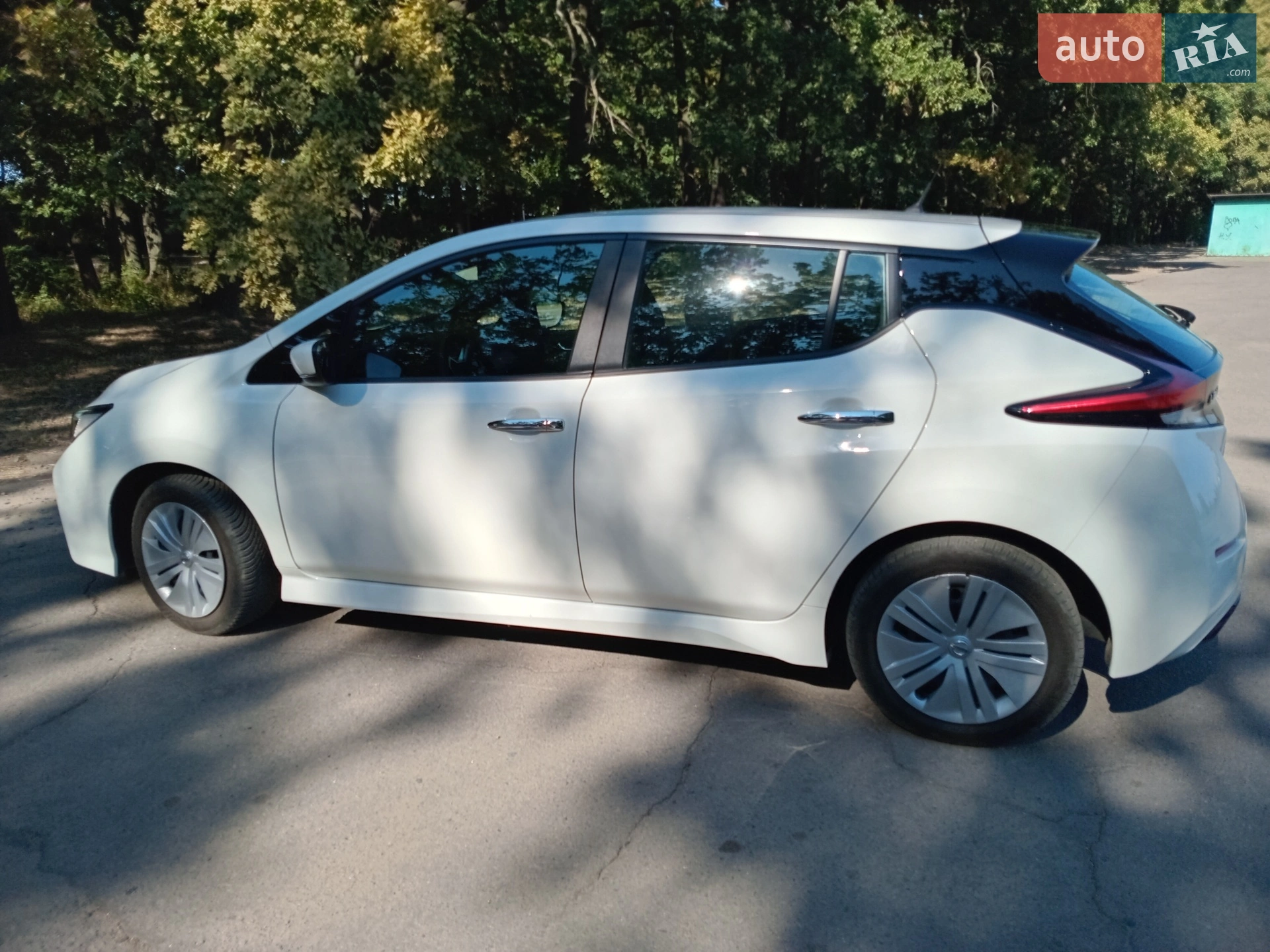 2022 Nissan Leaf - мініатюра 23