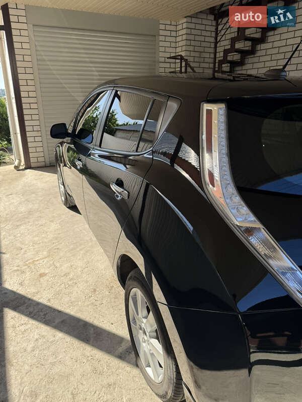 Хэтчбек Nissan Leaf 2015 в Днепре фото 5 Хэтчбек Nissan Leaf 2015 в Днепре