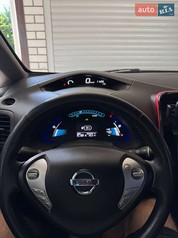 Хэтчбек Nissan Leaf 2015 в Днепре фото 15 Хэтчбек Nissan Leaf 2015 в Днепре