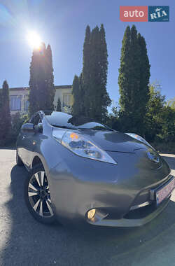 Хэтчбек Nissan Leaf 2016 в Бродах