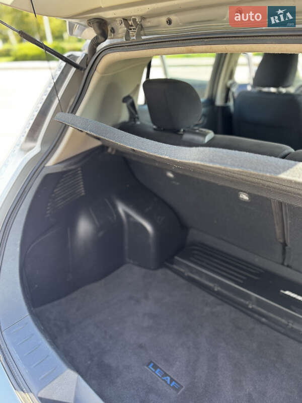 Хэтчбек Nissan Leaf 2014 в Харькове