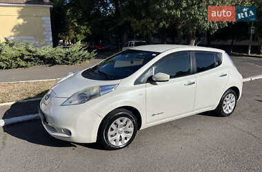 Хэтчбек Nissan Leaf 2016 в Черноморске