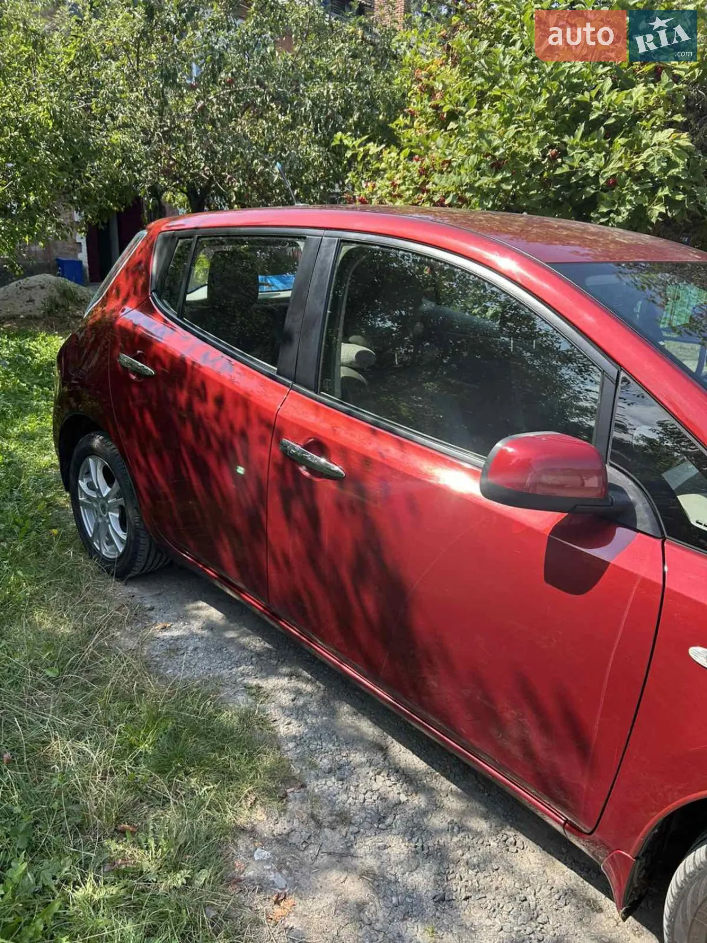 2012 Nissan Leaf - мініатюра 11