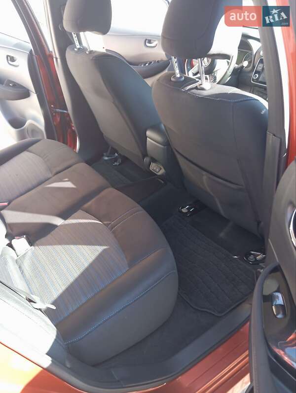 Хетчбек Nissan Leaf 2021 в Тернополі