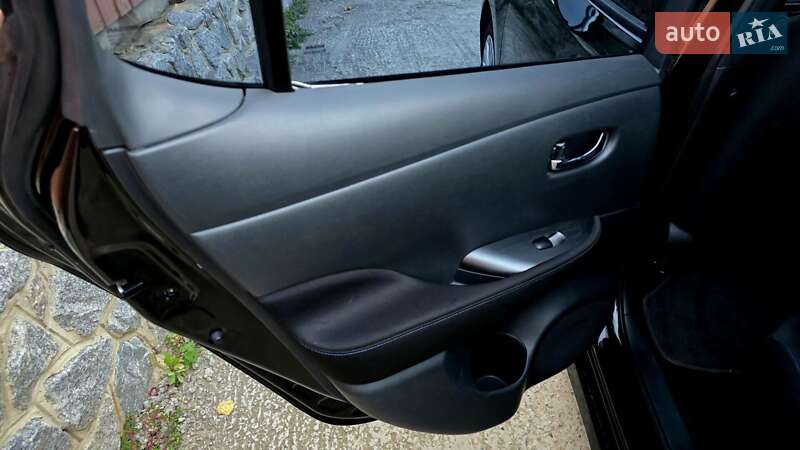 Хэтчбек Nissan Leaf 2019 в Полтаве фото 51 Хэтчбек Nissan Leaf 2019 в Полтаве