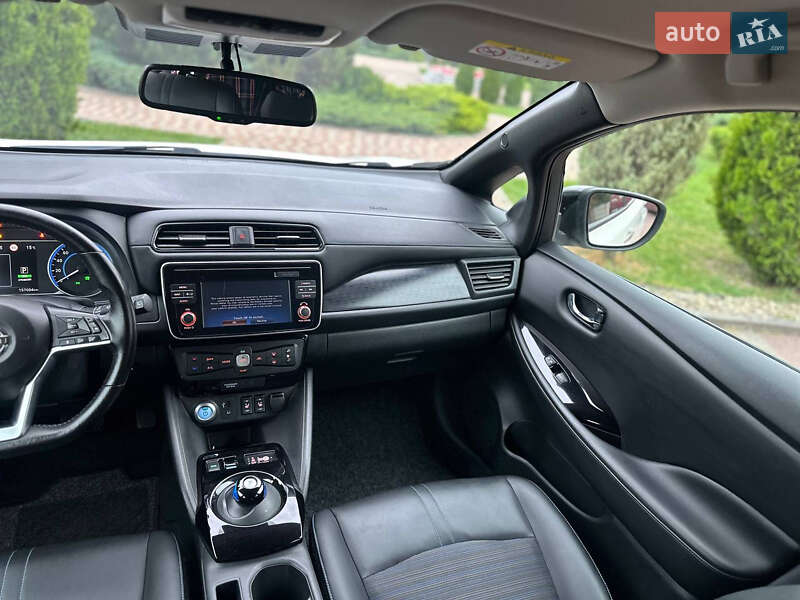 Хэтчбек Nissan Leaf 2018 в Стрые