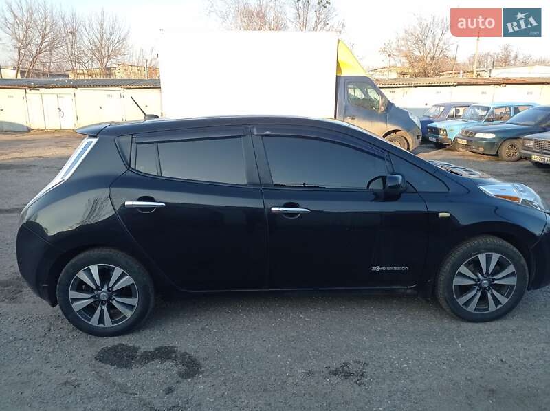 Хэтчбек Nissan Leaf 2014 в Харькове фото 5 Хэтчбек Nissan Leaf 2014 в Харькове