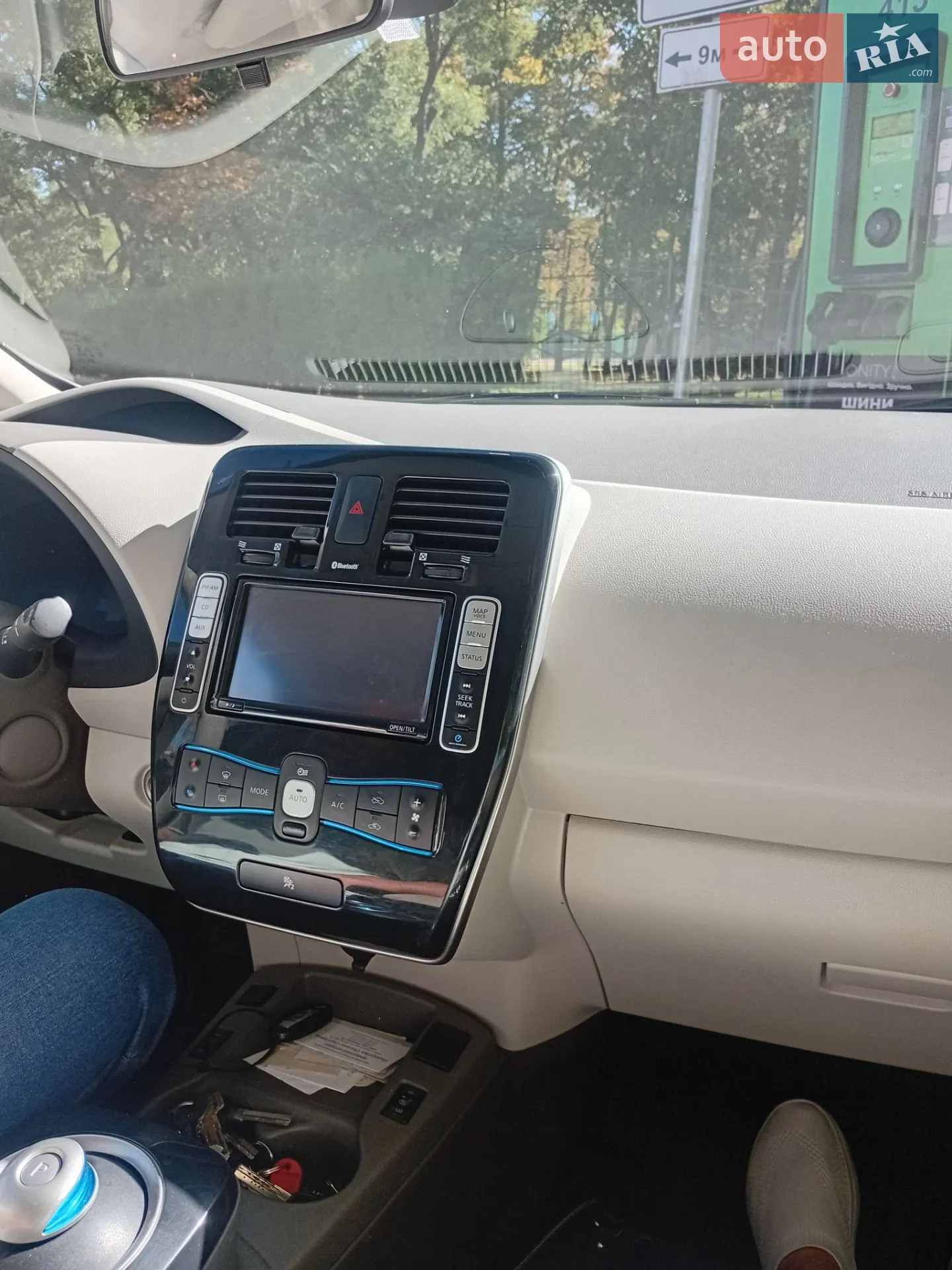 2011 Nissan Leaf - мініатюра 9