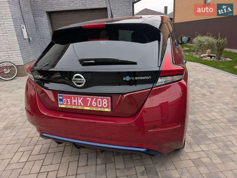 Хэтчбек Nissan Leaf 2018 в Виннице