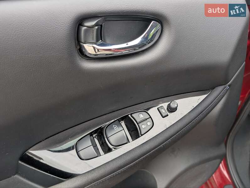 Хэтчбек Nissan Leaf 2018 в Виннице