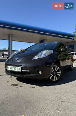 Хэтчбек Nissan Leaf 2015 в Черкассах