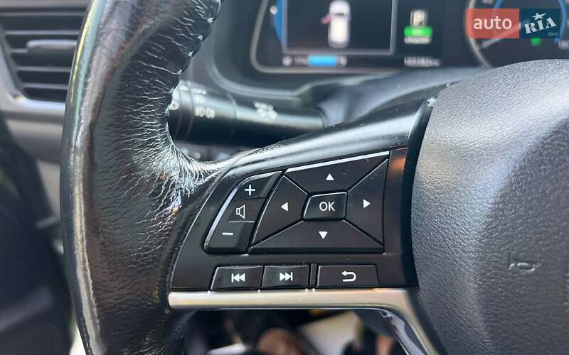 Хэтчбек Nissan Leaf 2018 в Ивано-Франковске