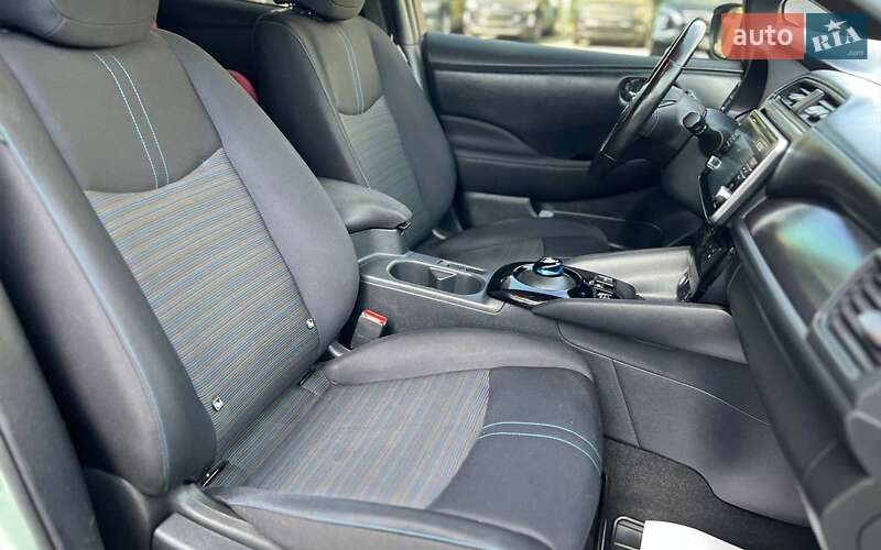 Хэтчбек Nissan Leaf 2018 в Ивано-Франковске