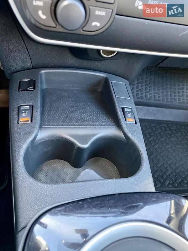 Хетчбек Nissan Leaf 2013 в Новояворівську фото 9 Хетчбек Nissan Leaf 2013 в Новояворівську