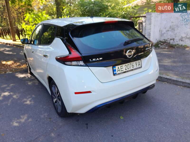 Хэтчбек Nissan Leaf 2018 в Днепре фото 2 Хэтчбек Nissan Leaf 2018 в Днепре
