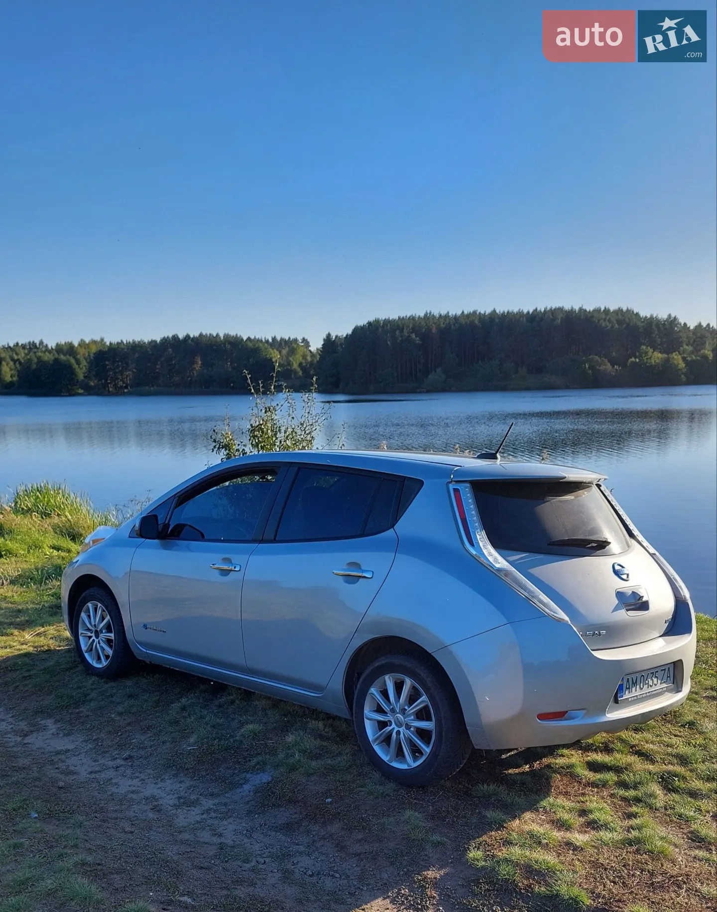 2015 Nissan Leaf - мініатюра 3