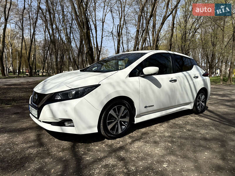Хэтчбек Nissan Leaf 2018 в Теребовле фото 16 Хэтчбек Nissan Leaf 2018 в Теребовле